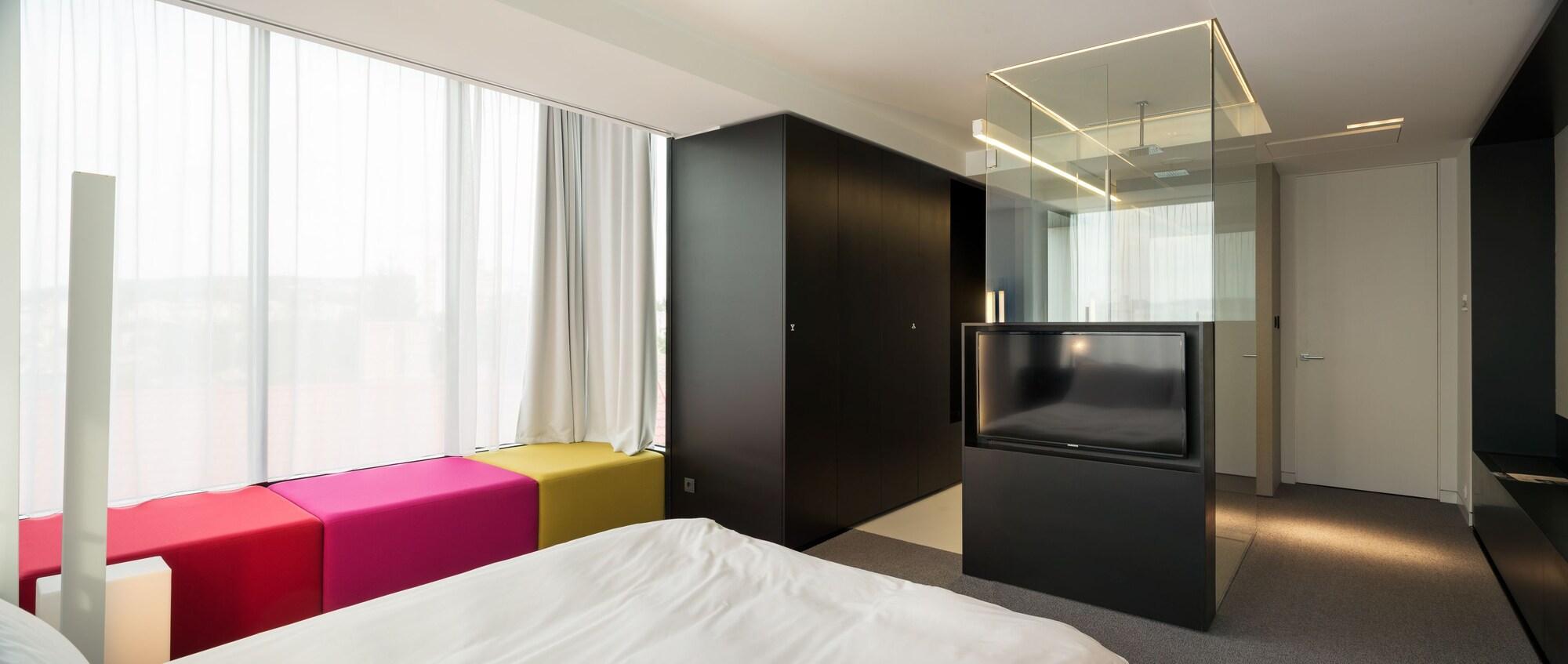 Hotel Privo Targu Mures Ngoại thất bức ảnh